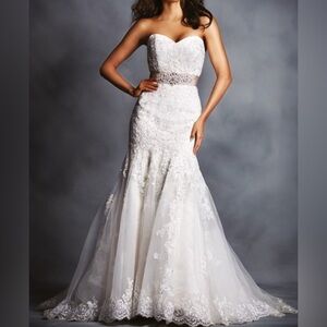 NWT Alfred Angelo 2506 Ivory Wedding Dress With Veil